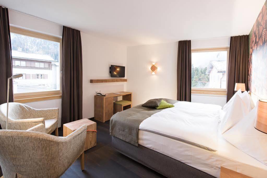 Hotel Garni Chesa Mulin 3*